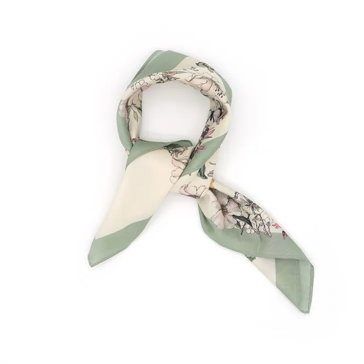 Foulards fleuris pour femmes