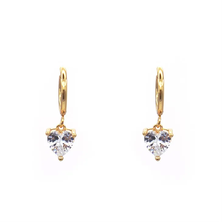 Boucles d'oreilles créoles en diamant