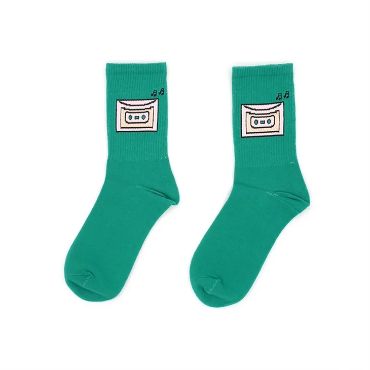 Chaussettes vertes à motifs de dessins animés