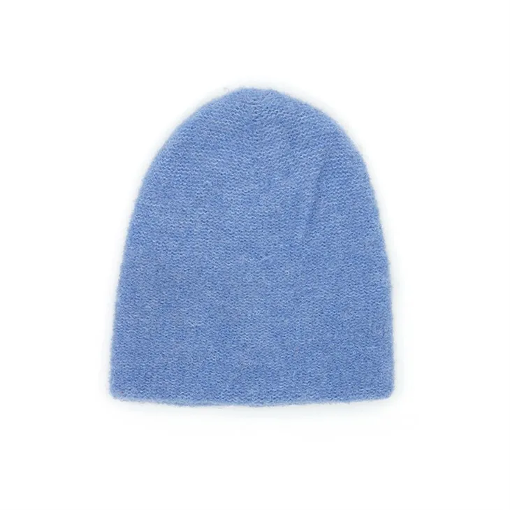 Bonnets en laine bleu clair