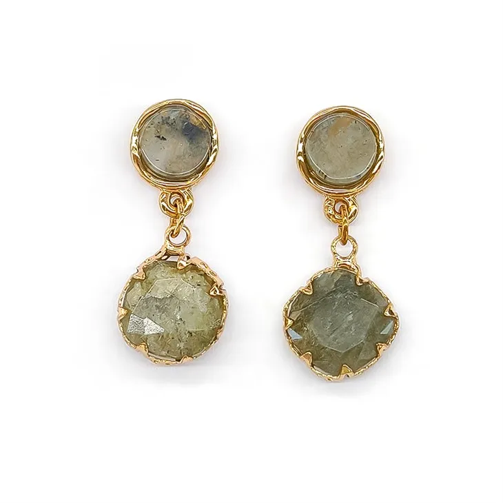 Boucle d'oreille pendante vert marbré