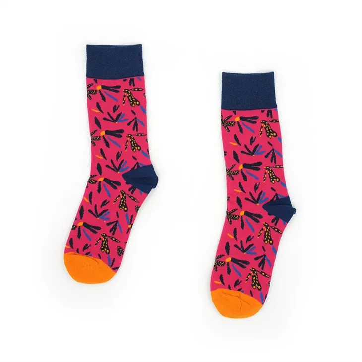 Chaussettes en coton à motif libellule rose