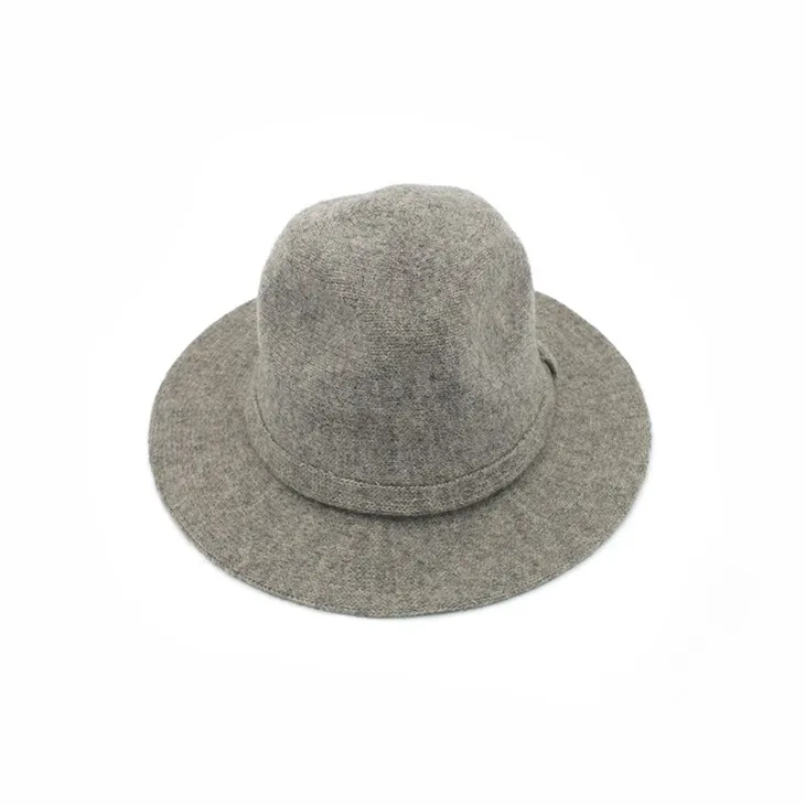 Chapeaux de laine vintage